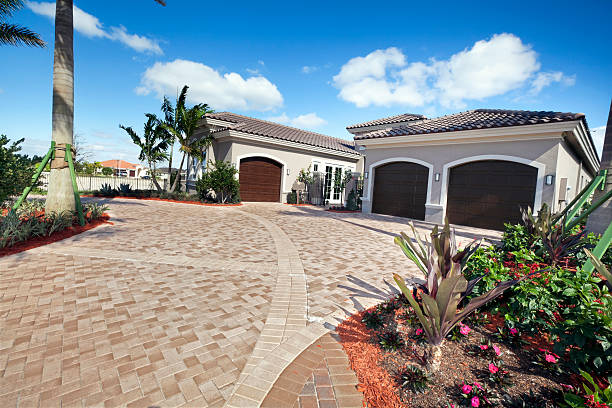 Best Local Driveway Pavers  in Ewa Gentry, HI